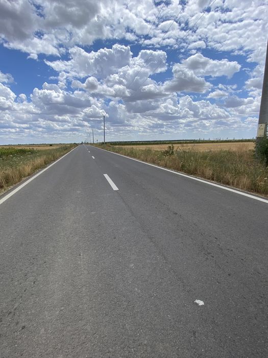 Teren agricol 15.000 mp,front la asfalt DJ 611