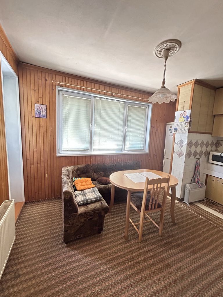 Продава се Многостаен апартамент в Троян - 100 кв.м за 1090 €/кв.м - Снимка #2