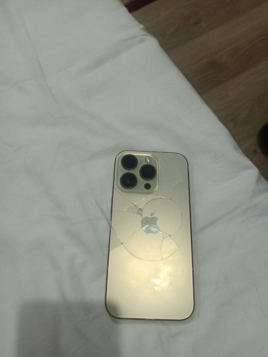 Айфон 14 про золотистый