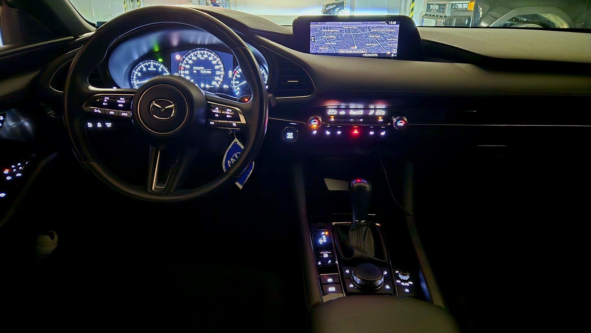 Mazda 3  MHEV Mild hybrid
 HB G122 Plus SO ST AT6