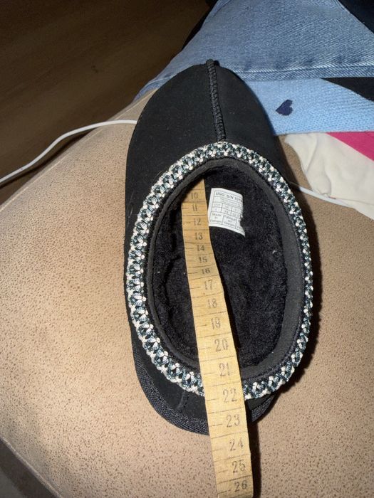 Чисто нови UGG зимно сабо за деца