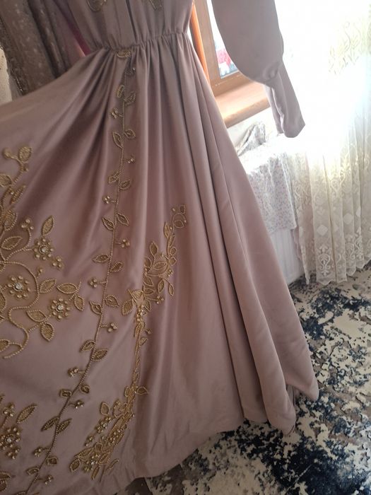 Vechirni koylak sifat yaxshi