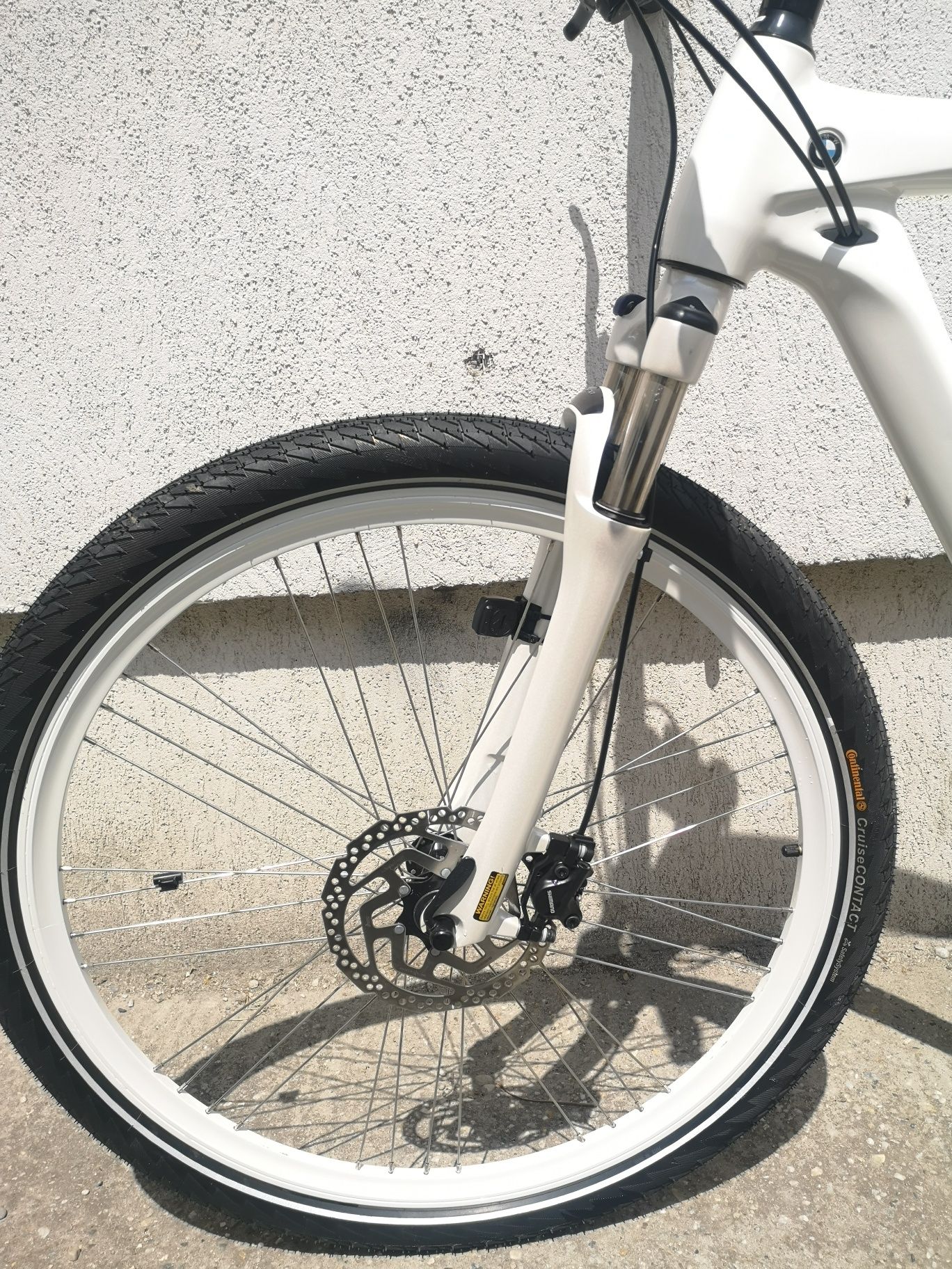 Bicicleta BMW Cruise Bike 28 zoll, alb perlat, Shimano Deore 175-185cm