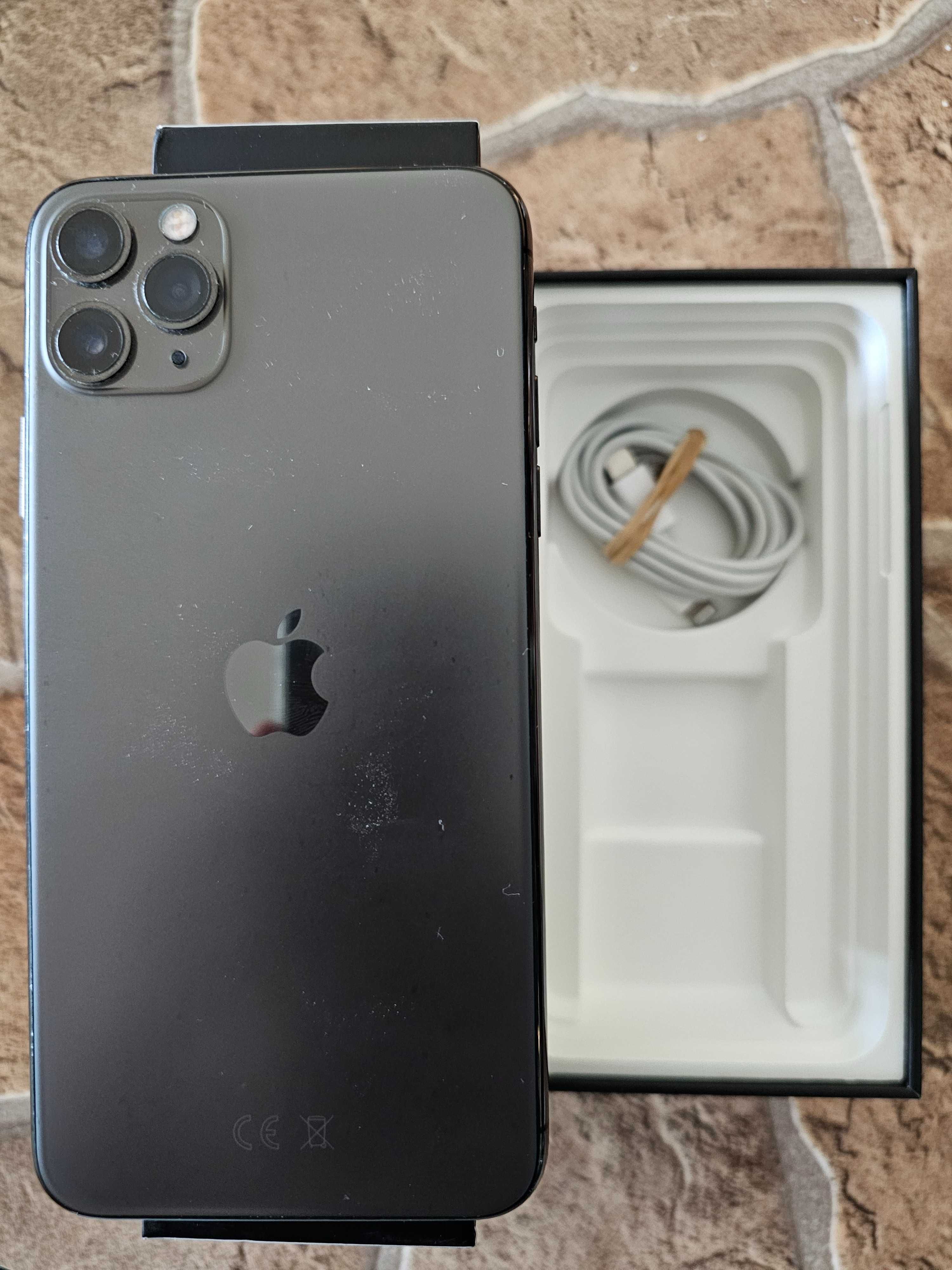 Продавам iPhone 11 ProMax 256GB в отлично състояние.