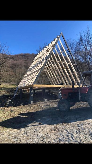 Vând cabane din lemn