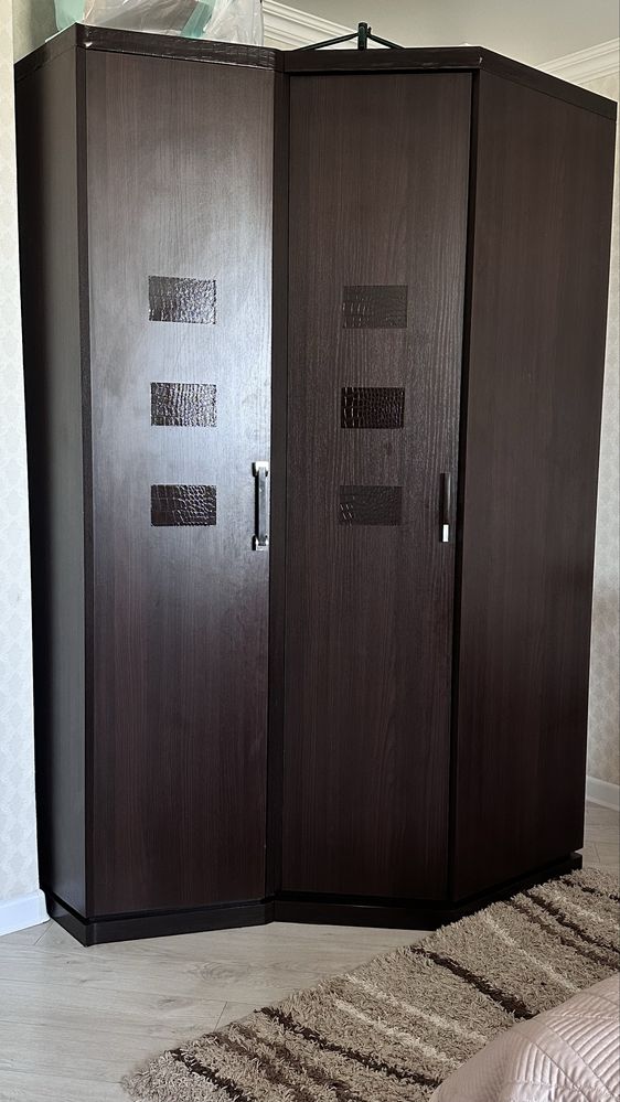 Продам шкаф в спальню