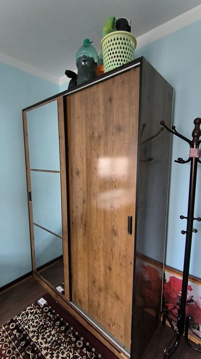 Shkaf kupe arzon sotiladi