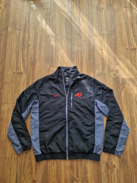 Страхотно мъжко яке горнище NIKE  размер M