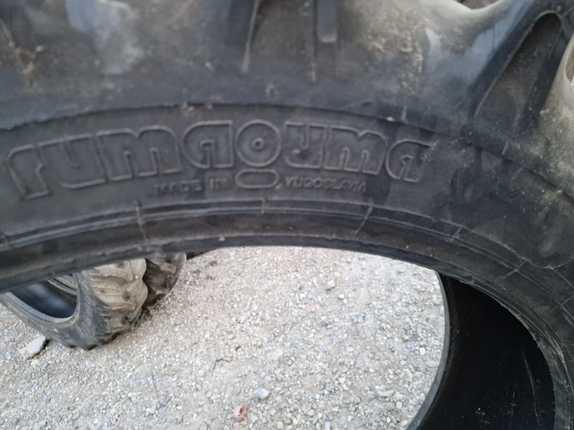 Cauciuc 9.5R30 marca Rumaguma