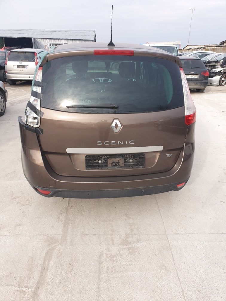 Dezmembram renault megane scenic 3 1.4 tce 130 cp din 2011 cod H4j-700