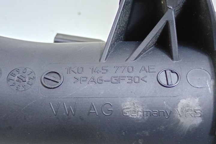 Tub intercooler cu furtun 1K0145770AE Volkswagen VW Passat B6 seria