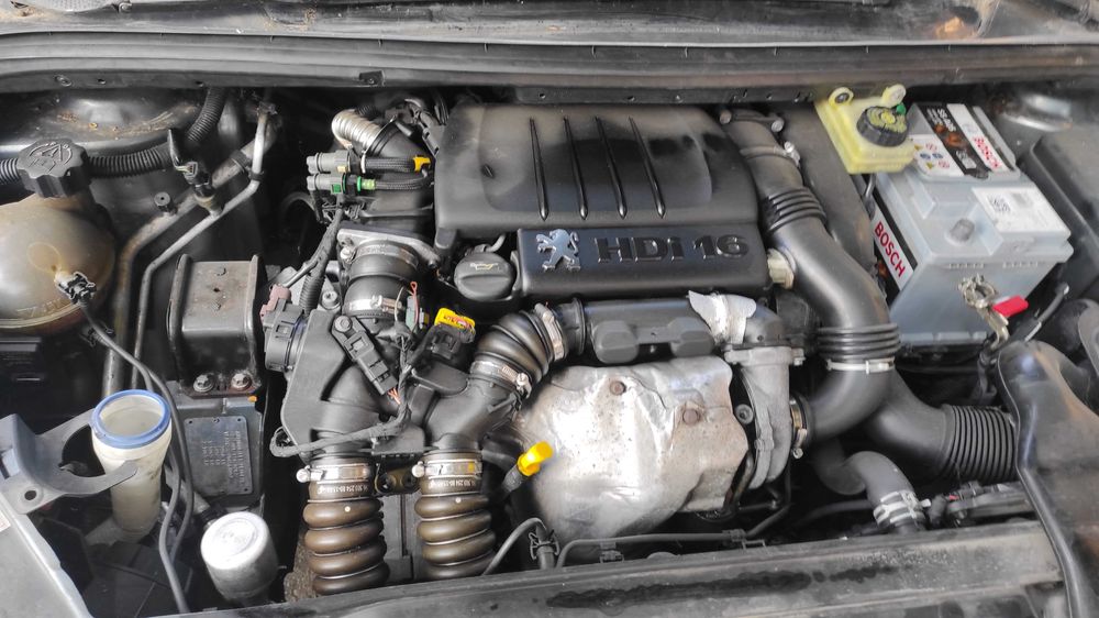 Продавам автомобил Peugeot 307