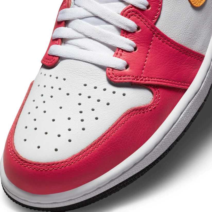 Nike Air Jordan 1 Retro High OG "Light Fusion Red"