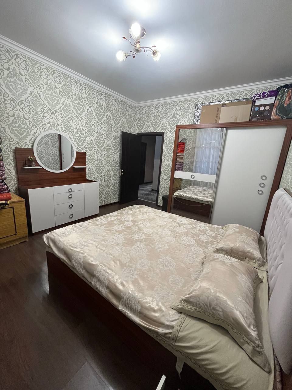 3- комнатная квартира В Новостройке По улице Мукимий