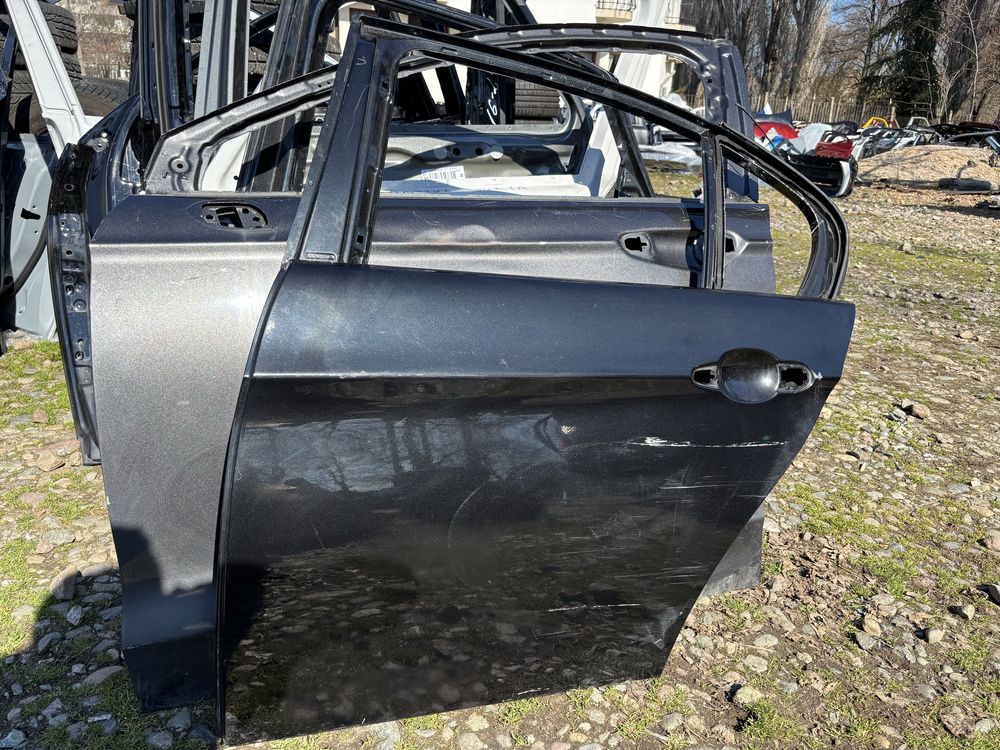 Врата БМВ Е90/BMW 3 E90