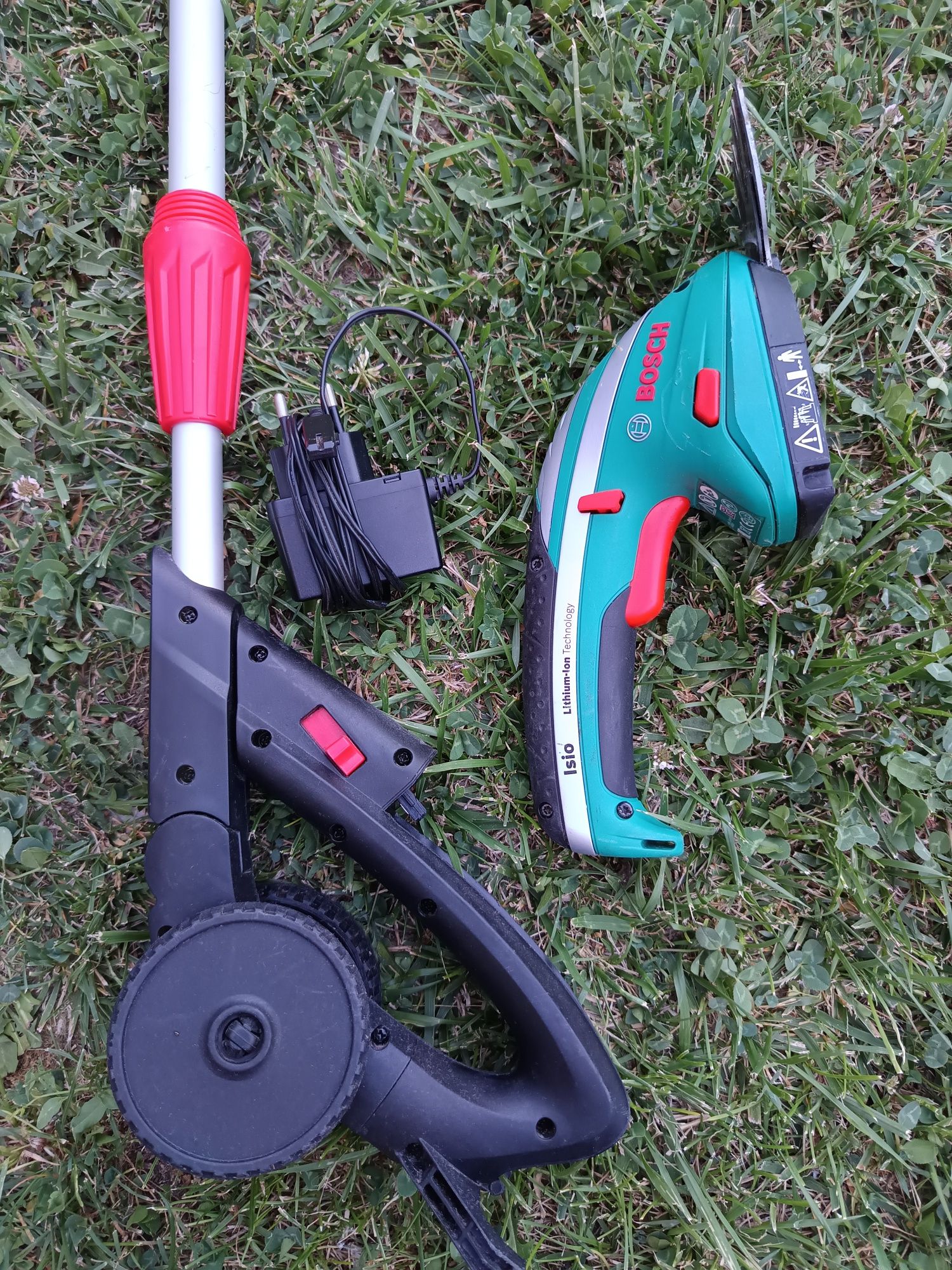 Bosch,Gardena градински инструменти