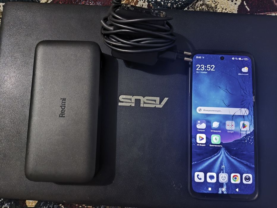 Продам Ноутбук, Телефон и повербанк вместе