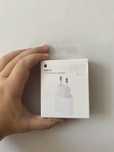 Apple адаптер за type-c 20w