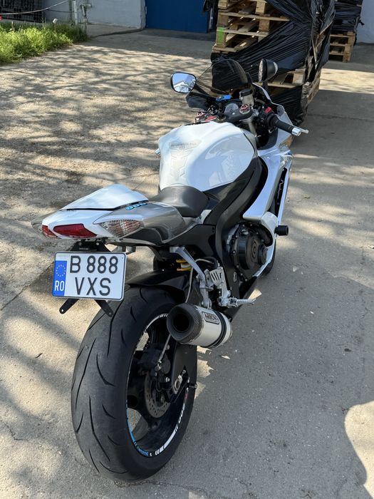 Vand SUZUKI GSX-R 600 K9