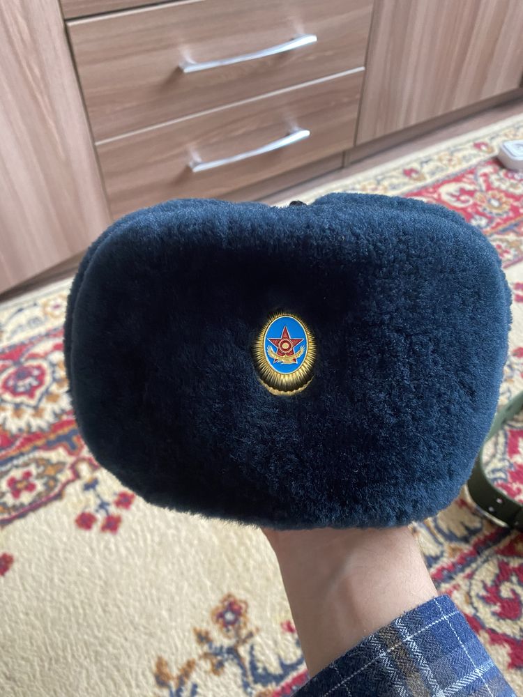 Продается офицерская шапка