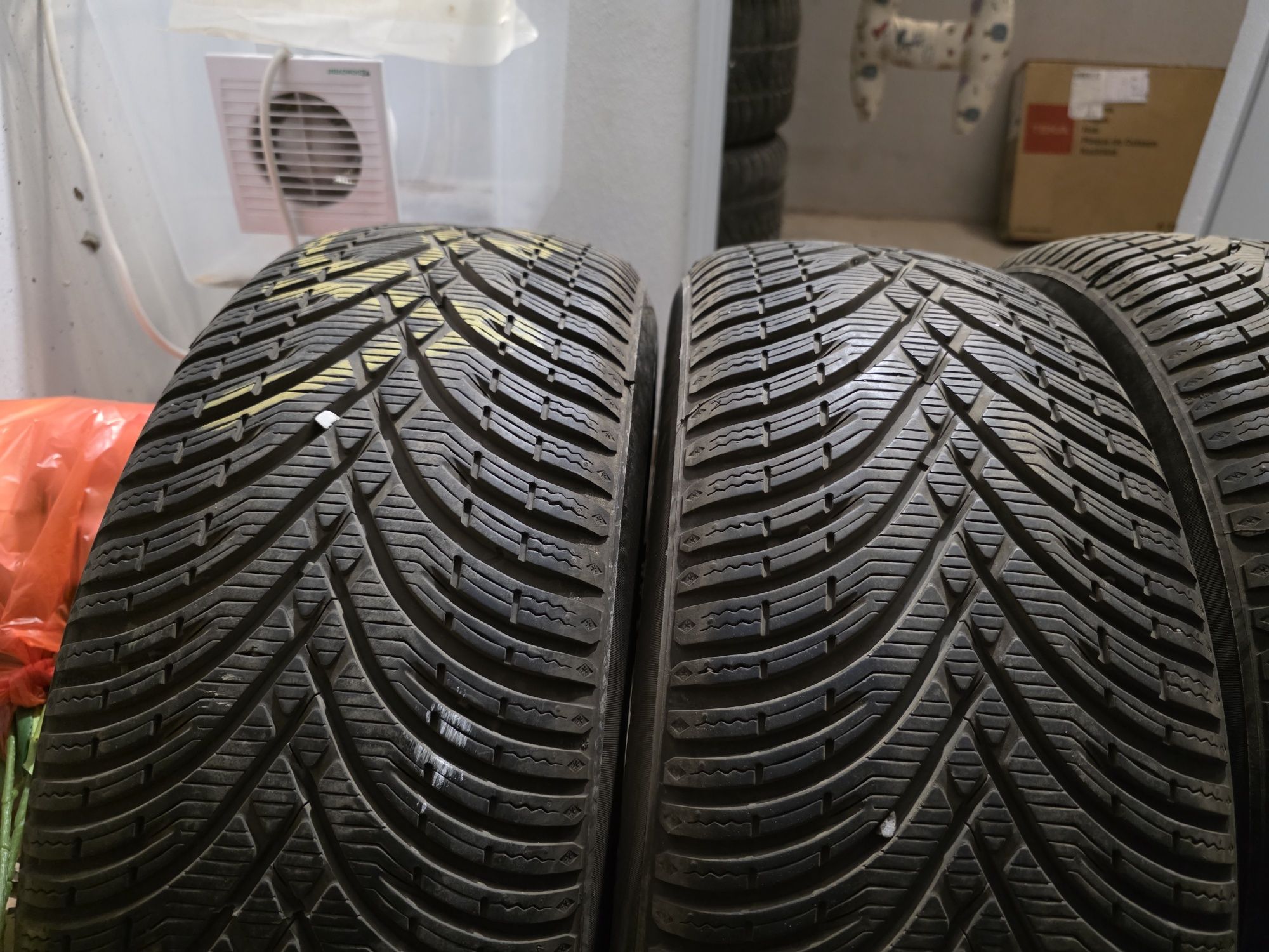 225/55 R17 Bf goodrich G-FORCE WINTER2 GO