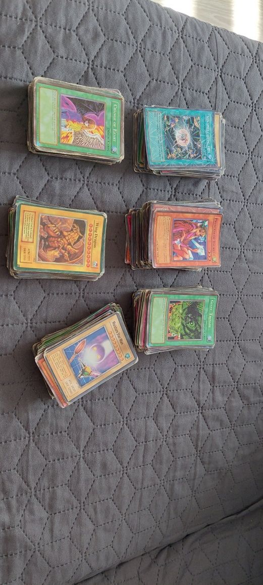 Cărți Yu-Gi-Oh,Duel Masters,Power Rangers,Batman și Spiderman