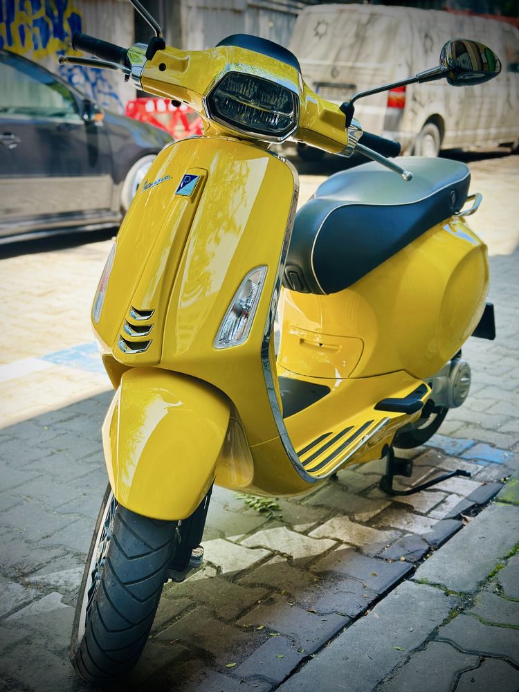 Scuter Piaggio Vespa Sprint 49c - 2022 - unic proprietar