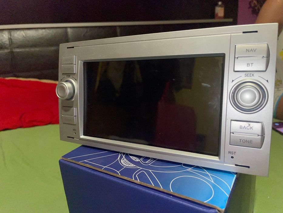 Vând navigatie ford Kuga 1 (2009