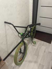 велосипед BMX (трюкавой)
