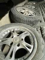 Шыны с дискоми 15-размер 185/65 R15