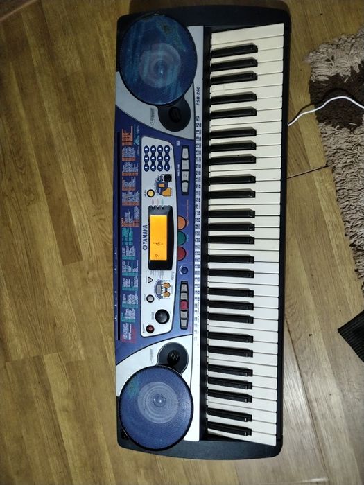 Orga Yamaha Portattone psr 260