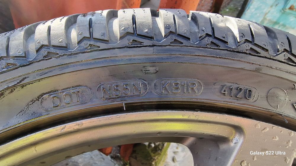 Зимни гуми Goodyear