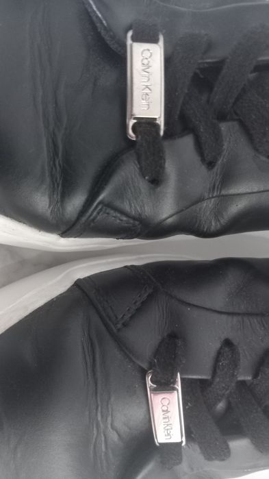 Маратонки calvin klein 40 номер