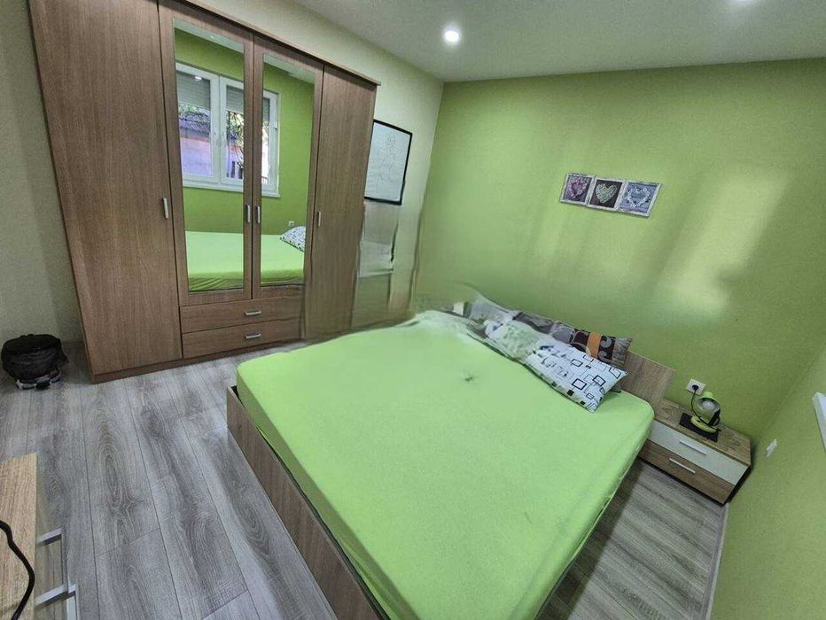 Двустаен ЧИСТО НОВ  апартамент с ДВОР , ТВ и Интернет в цената