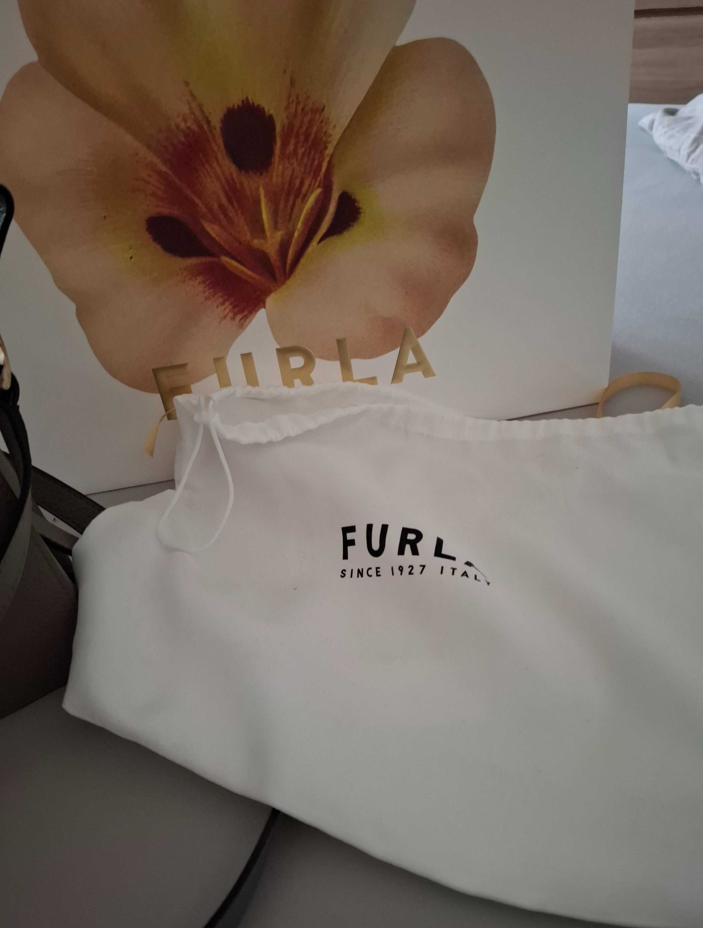 Furla Кожена чанта през рамо Nuvola