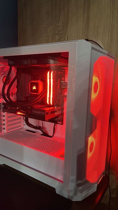 PC Gaming High-End + monitor LG ultragear 240hz