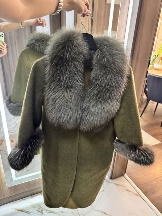 Палто от естествена вълна и естествен косъм