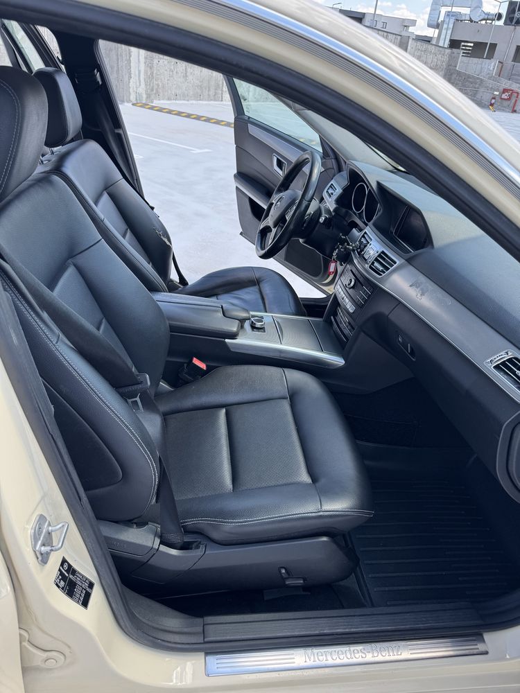 Mercedes-Benz E200 CDI 2016 • Automată • Euro 6 • W212