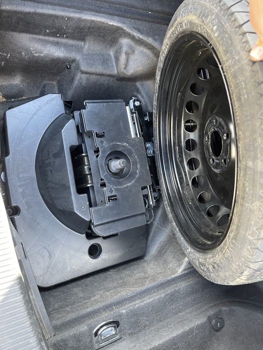 kit roti slim rezerva Audi a4 A5 b8 b9 cabrio pt subwoofer si diferit