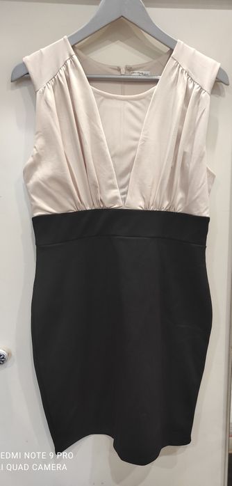 Нова Официална рокля  размер M/L