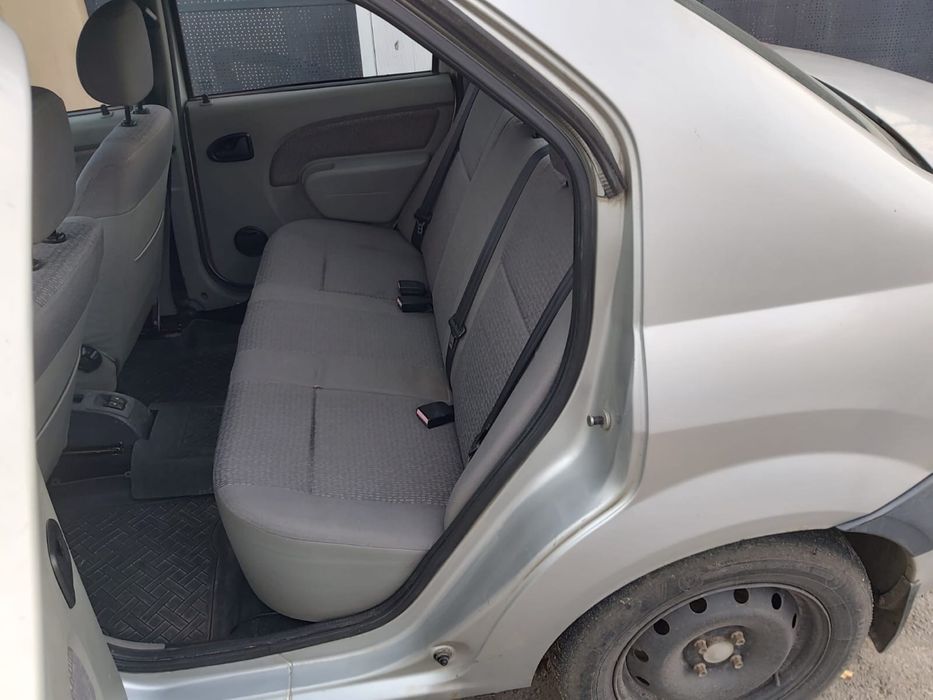 Dacia Logan berlina 2007