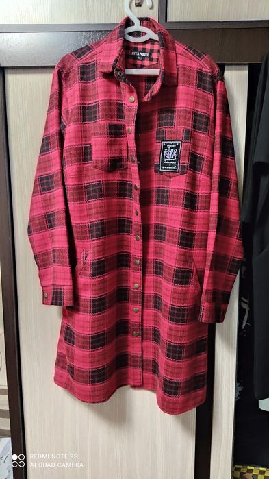 Продаю рубашку -тунику теплая с карманами