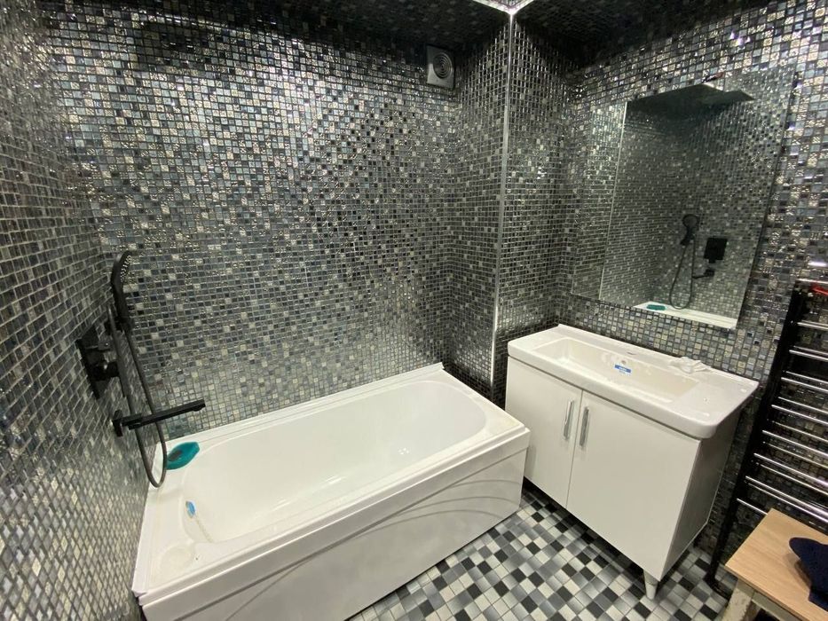 Срочно арена ЦУМ  2Х ком  90м2  евролюкс