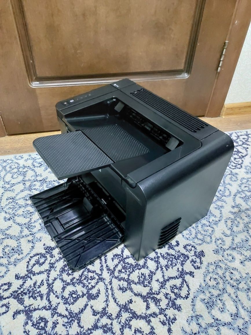 HP LaserJet Р1606dn
Скоростной принтер