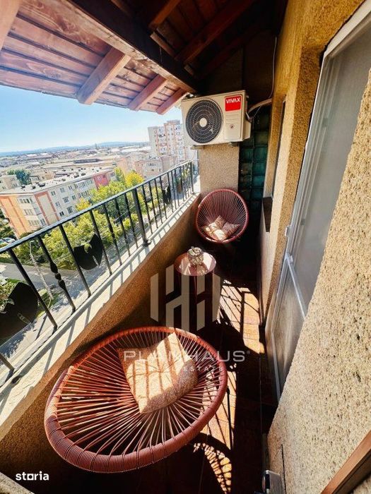 Apartament cu 4 camere – Central (Bd. Republicii, zona Marinex)