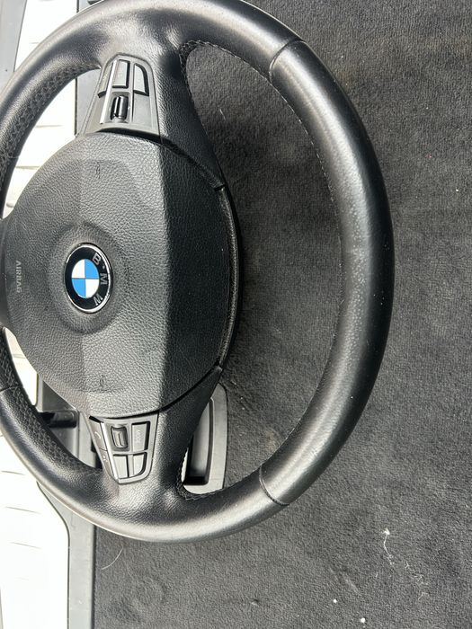 Volan BMW seria 5 f10,f11 sau alte modele