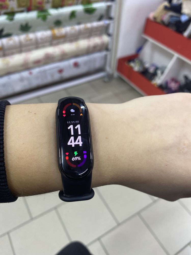 Смарт браслет Mi Band 6 версия