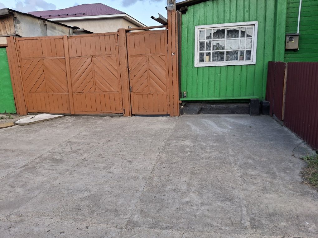 Продам дом в районе гор.электросети
