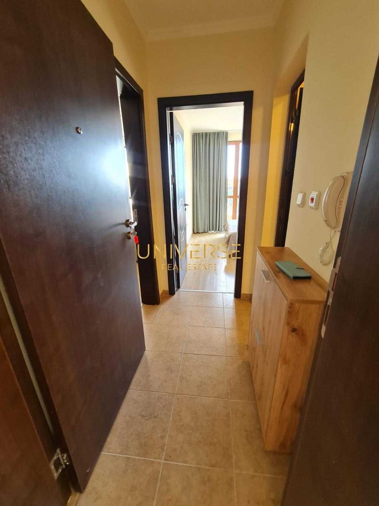 Продава се Двустаен апартамент в к.к. Елените - 65 кв.м за 877 €/кв.м - Снимка #8