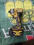 Bormasina dewalt impact